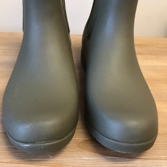 Chooka Eastlake Chelsea Rain Boot - Picture 6 of 7